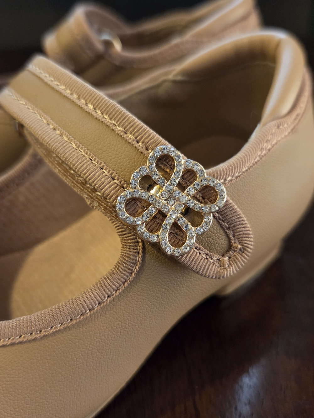 Tan Toddler Tap Shoes Velcro With Rhinestone Flower - Picture 2 of 6